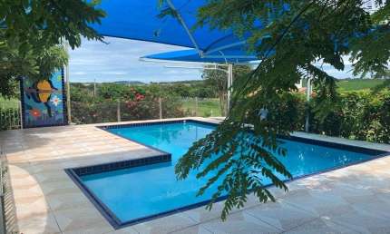 Chácara de 3000 m² com 02 suítes à venda por R$ 680.000 no Setor Santa Maria - Trindade/GO