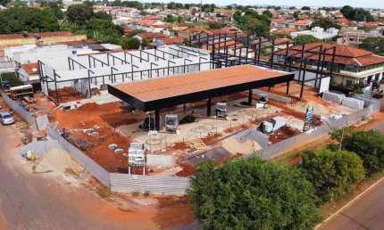 Loja de 48 m² para alugar por R$ 3.600/mensais no Vila Padre Pelagio em Goianira