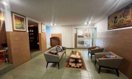 Sobrado de 420 m² com 04 quartos, à venda, por R$ 3.000.000  no Setor Nova Suiça - Goiânia