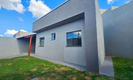 Casa de 84 m² com 03 quartos à venda por R$ 265.000 no Residencial Ravena - Senador Canedo