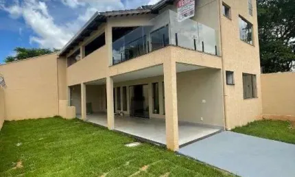 Sobrado de 177 m² com 03 quartos à venda por R$ 590.000 no Jardim Helvécia em Aparecida de Goiânia