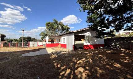 Galpão de 6070 m² à venda por R$ 20.000.000 no Setor Vila Martins - Goiânia