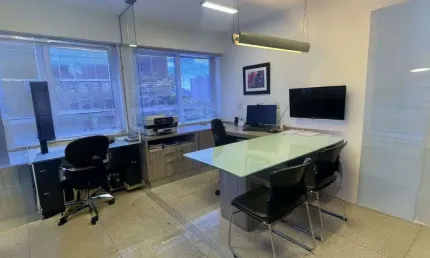 Sala de 28 m² à venda por R$ 218.000 no Setor Oeste - Goiânia