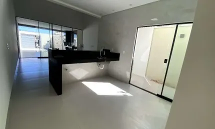Casa de 117 m² com 03 quartos à venda por R$ 599.000 no Residencial Jardim Belvedere Extensão - Goiânia