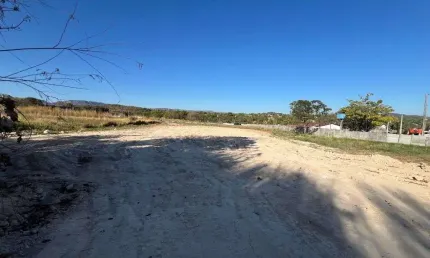 Área de 5000 m² à venda por r$ 2.100.000 no setor papyrus - goiás