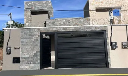 Casa de 154 m² com 03 suítes à venda por r$ 840.000 no jardim atlântico - goiânia