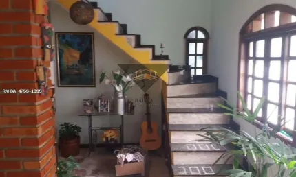 Casa para Venda em Suzano, Vila Urupes, 4 dormitórios, 1 suíte, 2 banheiros, 2 vagas
