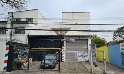 Sala comercial para alugar na Rua Monsenhor Nuno, Centro, Suzano