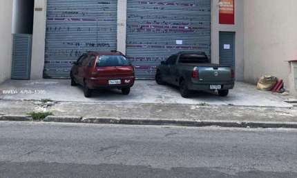 Sala comercial para alugar na Avenida General Francisco Glicério, Centro, Suzano