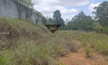 Terreno à venda na Estrada do Oura, Ipelândia, Suzano