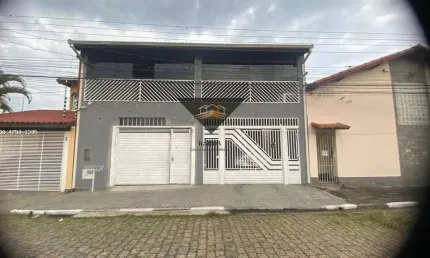 Casa para Venda em Suzano, Vila Maria de Maggi, 4 dormitórios, 1 suíte, 1 banheiro, 2 vagas