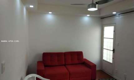 Apartamento para Locação em Suzano, Cidade Boa Vista, 2 dormitórios, 1 banheiro, 1 vaga