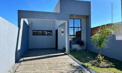 Casa com 3 quartos à venda na Rua Ibiporã, 872, Fraron, Pato Branco