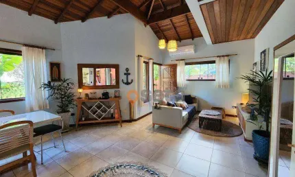 Casa com 3 dormitórios à venda, 232 m² por R$ 2.440.000,00 - Horto Florestal - Ubatuba/SP