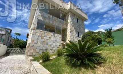 Casa residencial com 4 quartos  à venda, 401.30 m2 por r$1300000.00  - praia do santinho - florianopolis/sc