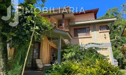 Casa Residencial com 4 quartos  à venda, 231.05 m2 por R$1950000.00  - Cachoeira Do Bom Jesus - Florianopolis/SC