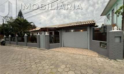 Casa Residencial com 2 quartos  à venda, 100.00 m2 por R$650000.00  - Ingleses Do Rio Vermelho - Florianopolis/SC