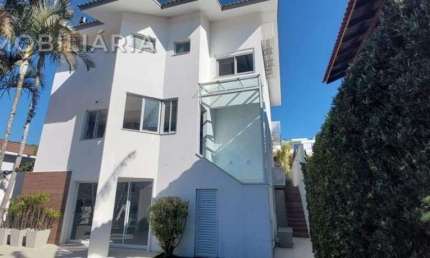 Casa Residencial com 3 quartos  à venda, 350.00 m2 por R$3000000.00  - Joao Paulo - Florianopolis/SC