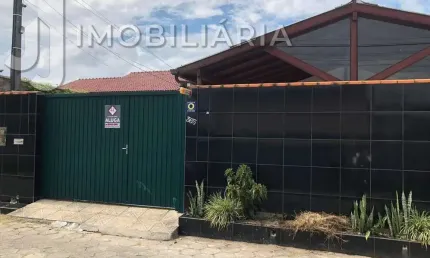 Casa Residencial com 3 quartos  à venda, 250.00 m2 por R$690000.00  - Ingleses Do Rio Vermelho - Florianopolis/SC