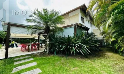 Casa residencial com 4 quartos  à venda, 400.00 m2 por r$6195000.00  - jurere internacional - florianopolis/sc