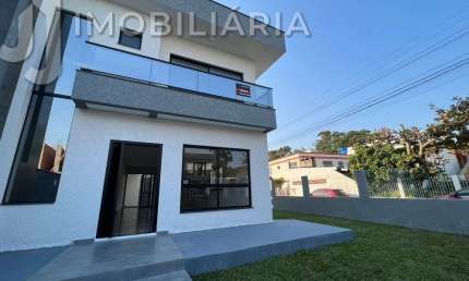 Casa Residencial com 3 quartos  à venda, 136.00 m2 por R$990000.00  - Ingleses Do Rio Vermelho - Florianopolis/SC