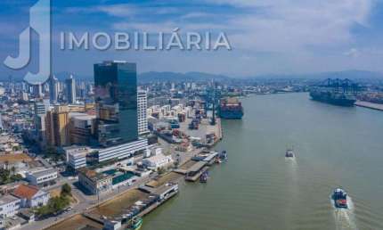 Cjto Comercial_Sala à venda, 107.02 m2 por R$2000000.00  - Centro - Itajai/SC