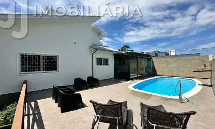 Casa Residencial com 4 quartos  à venda, 340.00 m2 por R$1899000.00  - Ingleses Do Rio Vermelho - Florianopolis/SC