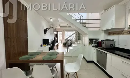 Sobrado com 2 quartos  à venda, 60.00 m2 por R$330000.00  - Ingleses Do Rio Vermelho - Florianopolis/SC