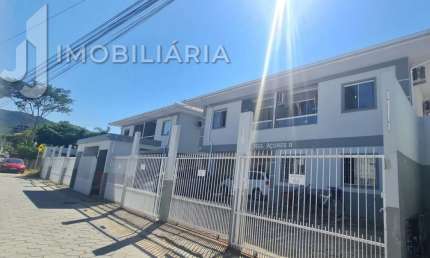 Apartamento com 2 quartos  para alugar, 60.00 m2 por R$2000.00  - Ingleses Do Rio Vermelho - Florianopolis/SC