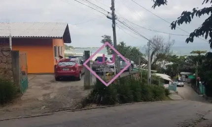 Casa Residencial com 7 quartos  à venda, 190.00 m2 por R$5000000.00  - Jurere Internacional - Florianopolis/SC