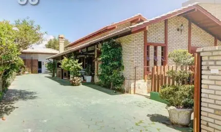 Casa Residencial com 5 quartos  à venda, 220.00 m2 por R$1600000.00  - Cachoeira Do Bom Jesus - Florianopolis/SC