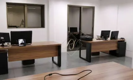 Oportunidade de Sala Comercial para venda e locação. Aproveite!!