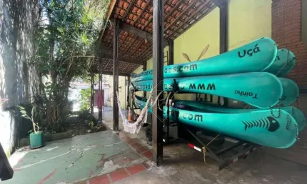 EXCELENTE CASA, 3 DORMITÓRIOS, JARDIM, GARAGEM, À 1 QUADRA DA PRAIA EM SÃO VICENTE!!