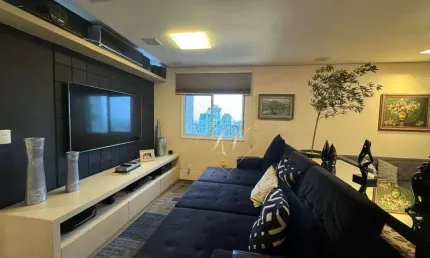 Belissimo apartamento a 1 quadra da praia, com vista panorâmica do mar. Estuda Permuta!!!