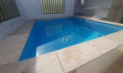PISCINA, CHURRASQUEIRA COM PIA, SALA AMPLA COM SACADA, 2 VAGAS DE GARAGEM FIXAS, NO BAIRRO EMBARÉ EM SANTOS!!!