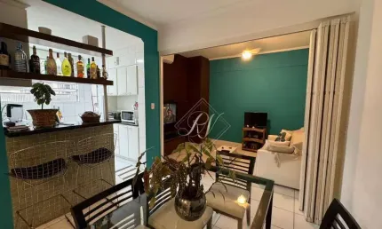 Maravilhoso apartamento, andar alto, sol da manhã, na quadra da praia no bairro do Boqueirão!!!
