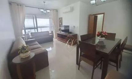 Maravilhoso apartamento, andar alto, com vista livre, vista mar, super bem localizado, à uma quadra da praia, no embaré!!!