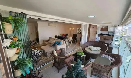 Maravilhoso apartamento, andar alto, vista livre, prédio com lazer completo no coração do Boqueirão!!!