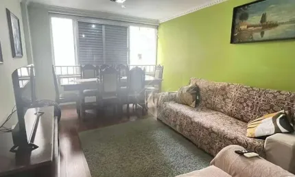 MARAVILHOSO APARTAMENTO, AMPLO, 2 DORMITÓRIOS, À 1 QUADRA DA PRAIA DO BAIRRO BOQUEIRÃO EM SANTOS!!!