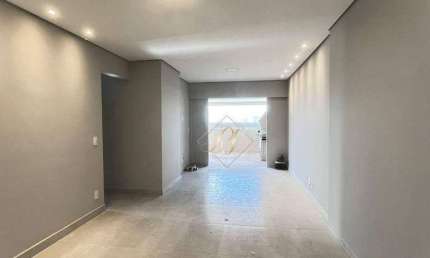Maravilhoso apartamento, todo reformado, vista livre, de frente, sol da manhã, varanda gourmet, com lazer completo, no bairro da Ponta da Praia!!