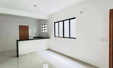 CASA TÉRREA, FINO ACABAMENTO, QUINTAL, VAGA, CHURRASQUEIRA, NO BAIRRO EMBARÉ EM SANTOS!!