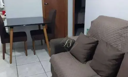Excelente casa, em condomínio fechado, bem localizado e sossegado, a 4 quadras da praia dao Solemar!!!