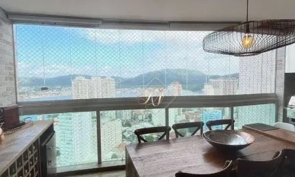 PORTEIRA FECHADA!!!! FINO ACABAMENTO, VISTA MAR, VARANDA GOURMET FECHADA EM VIDROS, LAZER COMPLETO NA CIDADE DE SANTOS!!!
