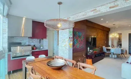 PORTEIRA FECHADA!!!! FINO ACABAMENTO, VISTA MAR, VARANDA GOURMET FECHADA EM VIDROS, LAZER COMPLETO NA CIDADE DE SANTOS!!!
