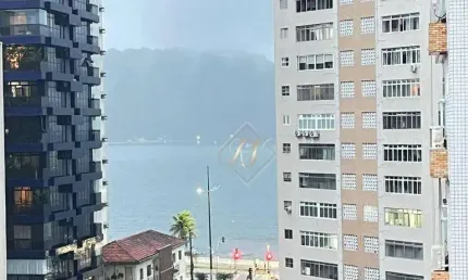 Totalmente reformado!!! andar alto, vista mar, 1 suíte, na quadra da praia, no bairro ponta da praia em santos!!!