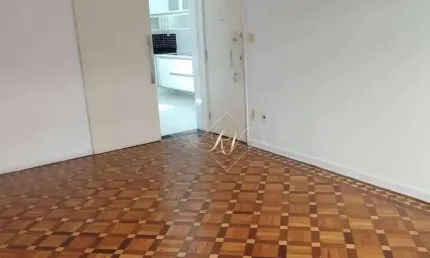 Excelente apartamento, prédio baixo, super bem localizado, no bairro do Campo Grande!!!