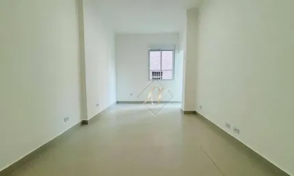 Maravilhoso apartamento, totalmente reformado, varanda, frente mar, no bairro do josé menino!!!