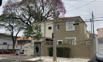 EXCELENTE SOBRADO COMERCIAL - LOCALIZAÇÃO PRIVILEGIADA