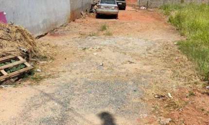 Terreno à venda na Rua Maria de Fátima Faria, Parque São Bento, Sorocaba