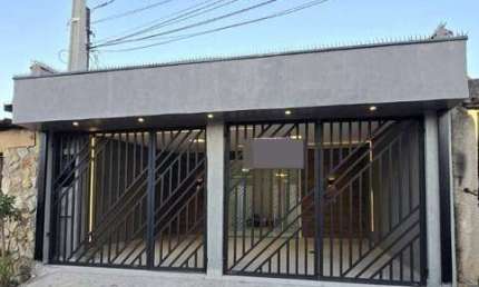 Casa com 3 quartos à venda na Rua Irineu de Pontes Ribeiro, 107, Jardim Santa Marina, Sorocaba
